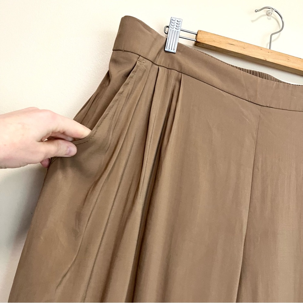 Reitman’s Two Piece Set Crop Blouse + Cargo Pant - Picture 10 of 16